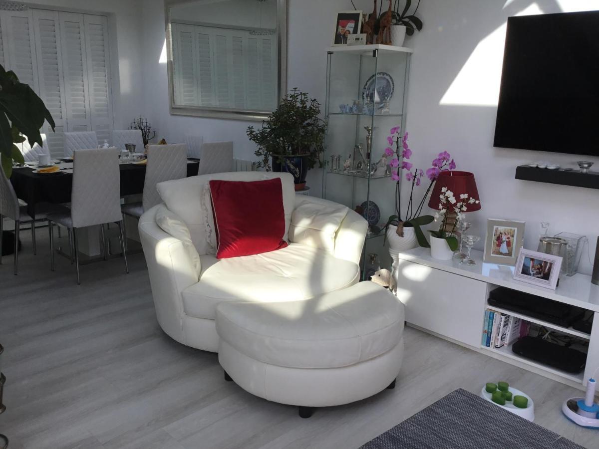 Rise & Shine Bed & Breakfast Titchfield Екстериор снимка