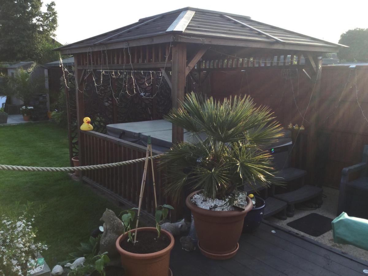 Rise & Shine Bed & Breakfast Titchfield Екстериор снимка